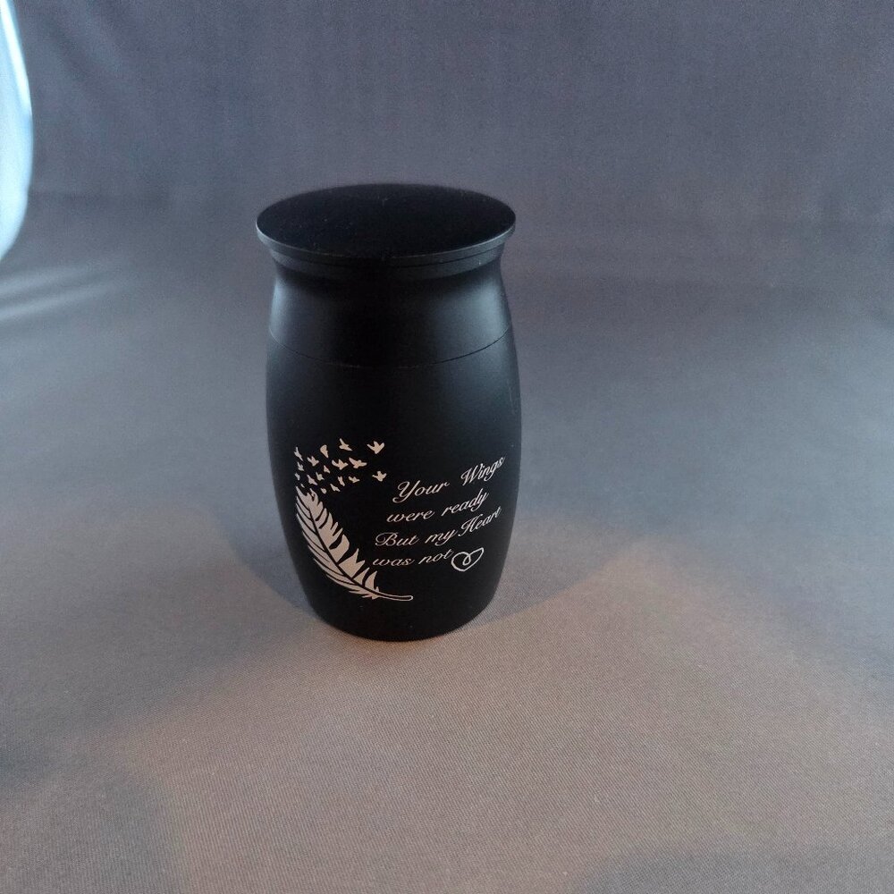 Small Memorial Keepsake Urn – Pet Ashes – “Your Wings Were Ready” w/ Scoop